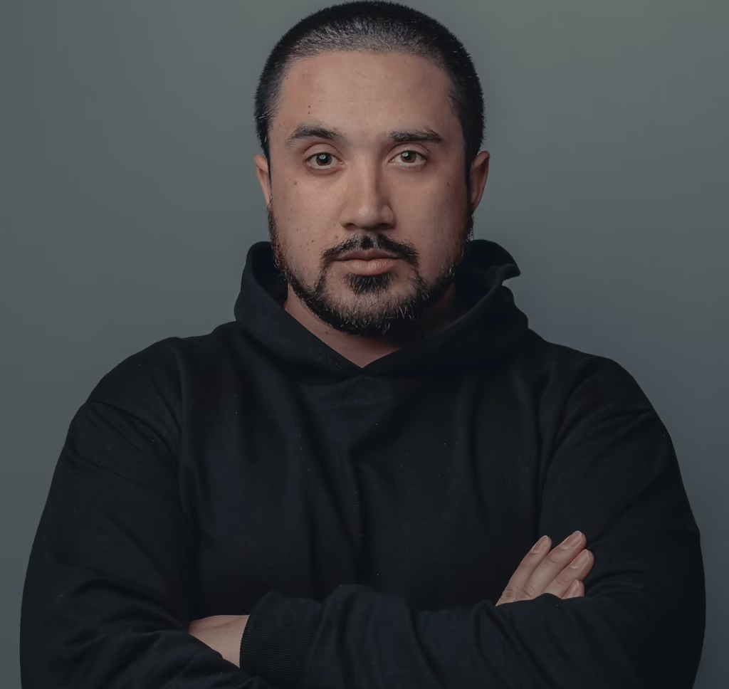 photo 1632910121591 29e2484c0259